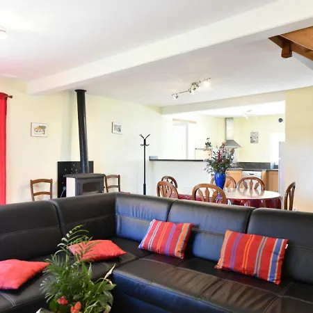 Ayherre, 4 Pieces, 6 Personnes - Fr-1-384-290 *